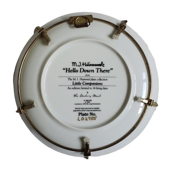 Hello Down There by M. I. Hummel collector plate # L02785 - Picture 2 of 4